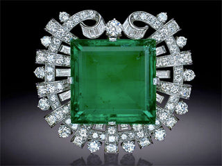 Ottoman Sultan Once Wore This 75-Carat ‘Hooker’ Emerald on His Belt Buckle