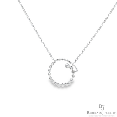 Elegant Circular Pendant Necklace