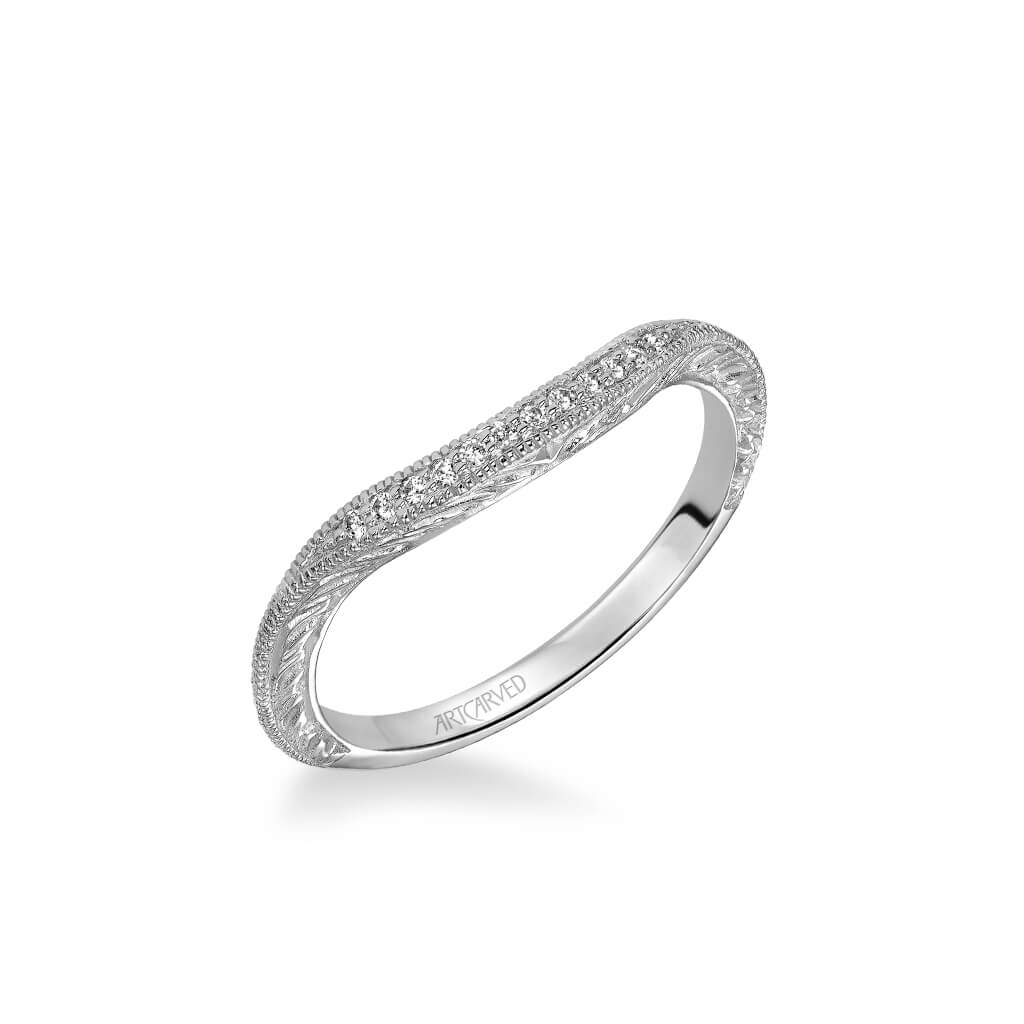 Angel Vintage Diamond and Milgrain Engraved Wedding Band