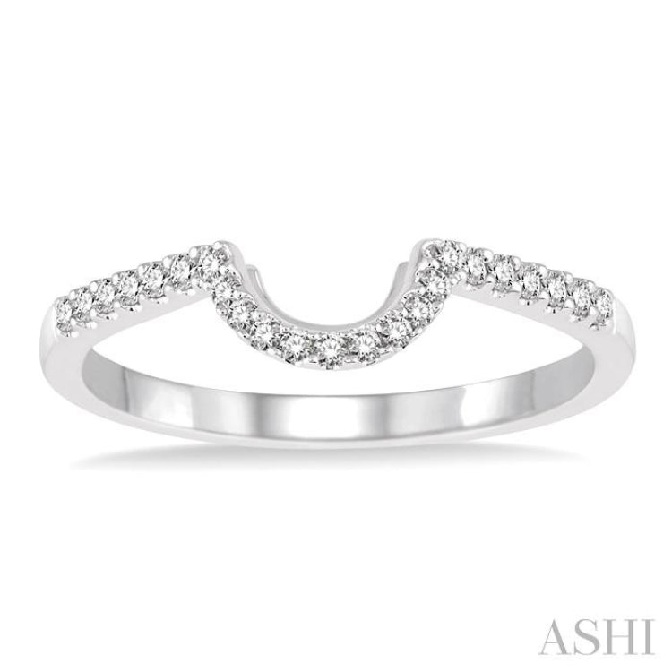 1/6 Ctw Round Cut Diamond Wedding Band in 14K White Gold