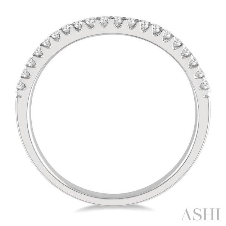 1/5 Ctw Round Diamond Wedding Band for Her in 14K White Gold