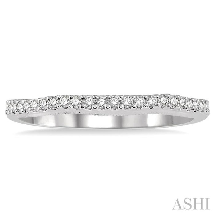 1/6 Ctw Round Cut Diamond Wedding Band in 14K White Gold