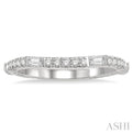 1/3 ctw Baguette Highlight Round Cut Diamond Wedding Band in 14K White Gold