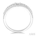 1/3 ctw Step Shank Baguette Center Round Cut Diamond Wedding Band in 14K White Gold