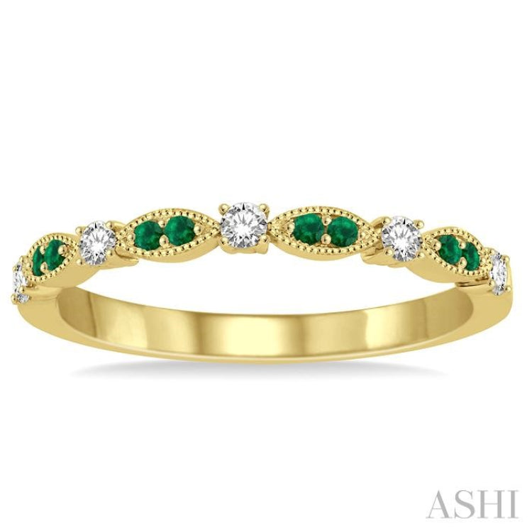 1/6 Ctw Round Cut Diamond and 1.35mm Emerald Precious Stone Wedding Band in 14K Yellow Gold