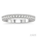 1/4 ctw Milgrain Wall Round Cut Diamond Wedding Band in 14K White Gold