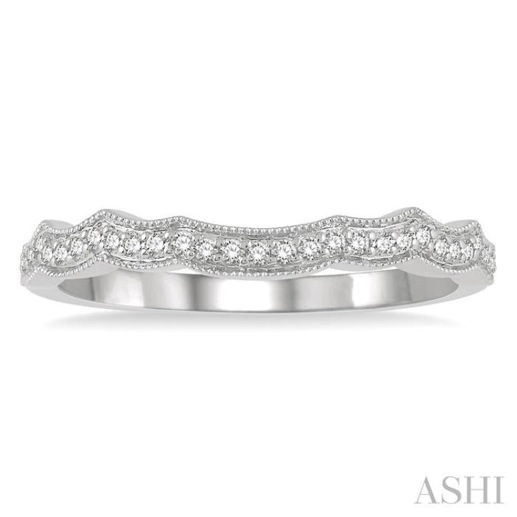 1/6 Ctw Curvy Round Cut Diamond Wedding Band in 14K White Gold