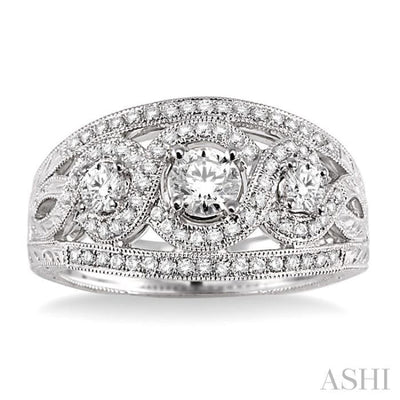 7/8 Ctw Diamond Engagement Ring with 1/3 Ct Round Cut Center Stone in 14K White Gold