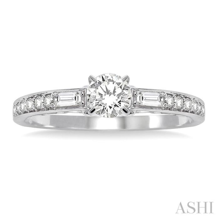 5/8 Ctw Diamond Engagement Ring with 3/8 Ct Round Cut Center Stone in 14K White Gold