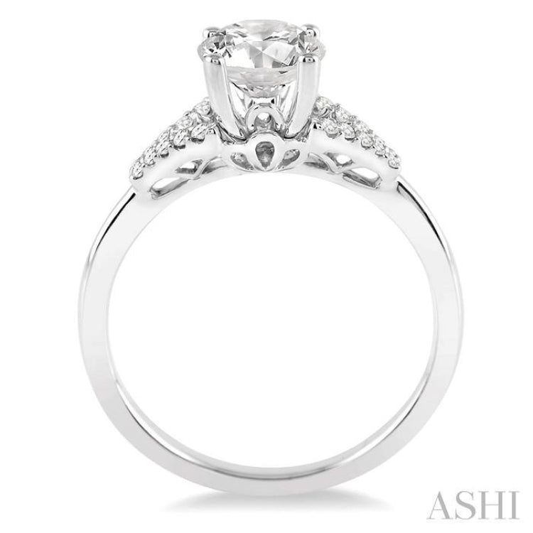 1/2 Ctw Diamond Engagement Ring with 1/3 Ct Round Cut Center Stone in 14K White Gold