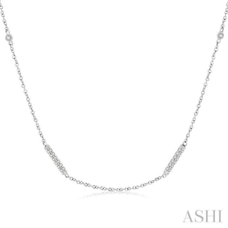 1/2 ctw Bar and Circular Mount Round Cut Diamond Station Necklace in 14K White Gold