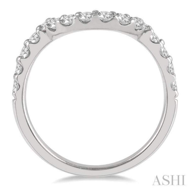 5/8 Ctw Round Cut Diamond Wedding Band in 14K White Gold