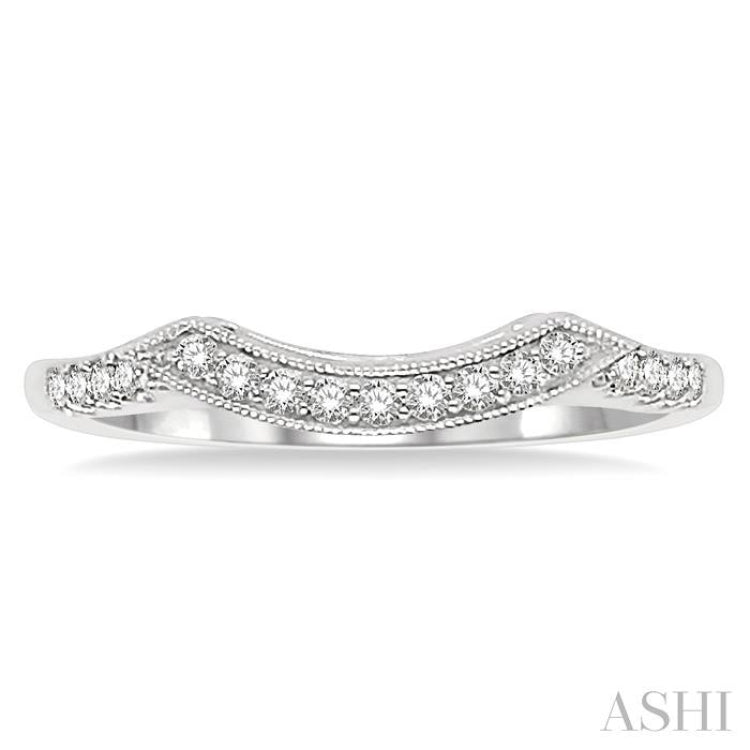 1/6 ctw Arched Round Cut Diamond Wedding Band in 14K White Gold