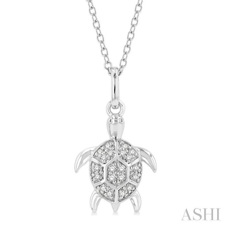 1/10 Ctw Sea Turtle Petite Round Cut Diamond FAshion Pendant With Chain in 10K White Gold