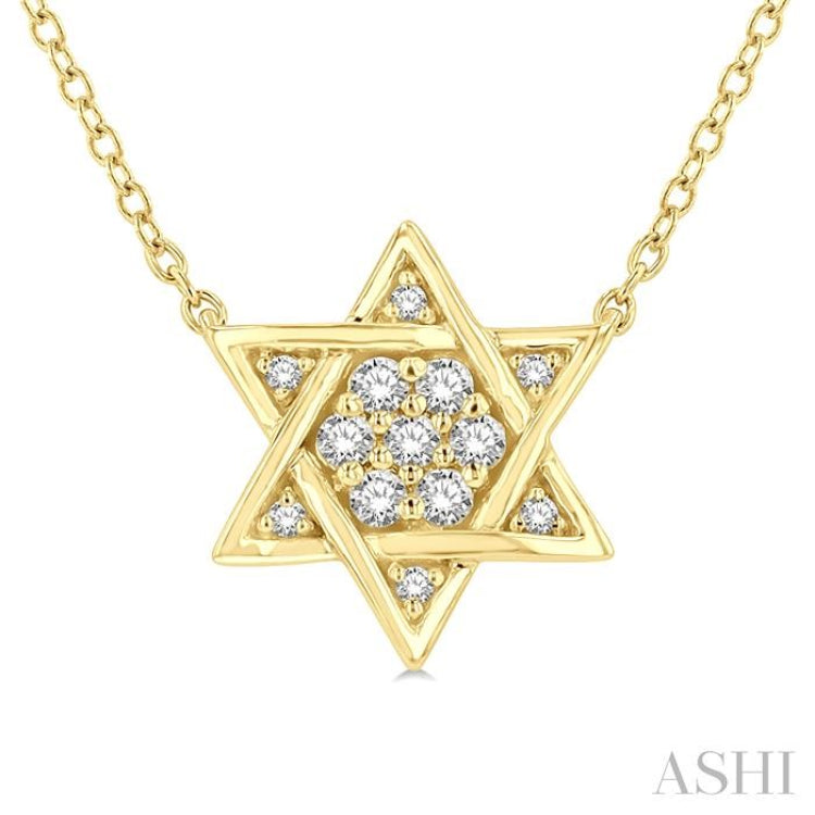 1/10 Ctw Star of David Petite Round Cut Diamond FAshion Pendant With Chain in 10K Yellow Gold