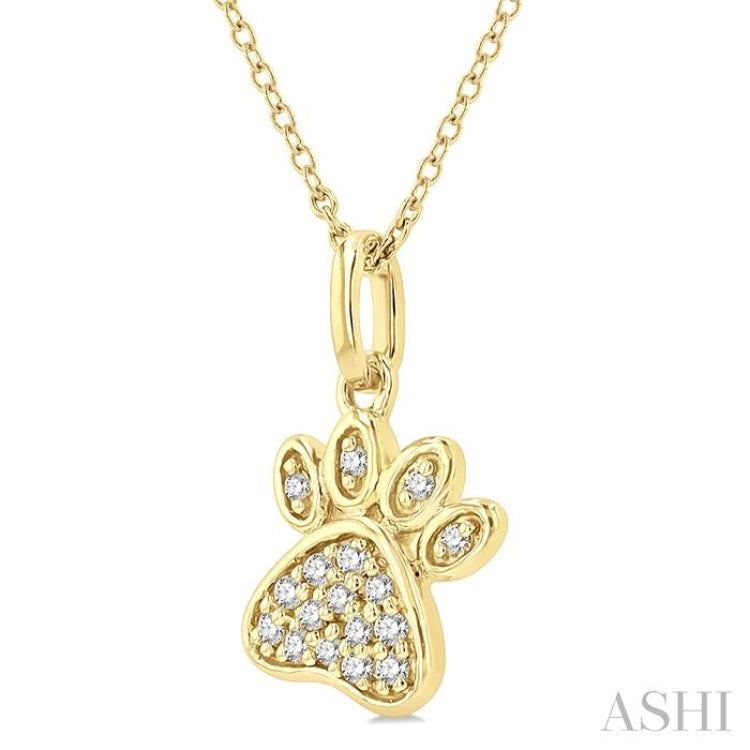 1/10 Ctw Dog Paw Petite Round Cut Diamond FAshion Pendant With Chain in 10K Yellow Gold