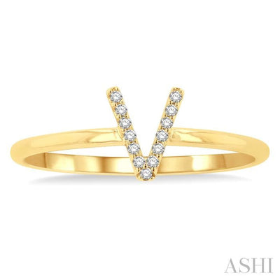 1/20 Ctw Initial 'V' Round Cut Diamond FAshion Ring in 10K Yellow Gold