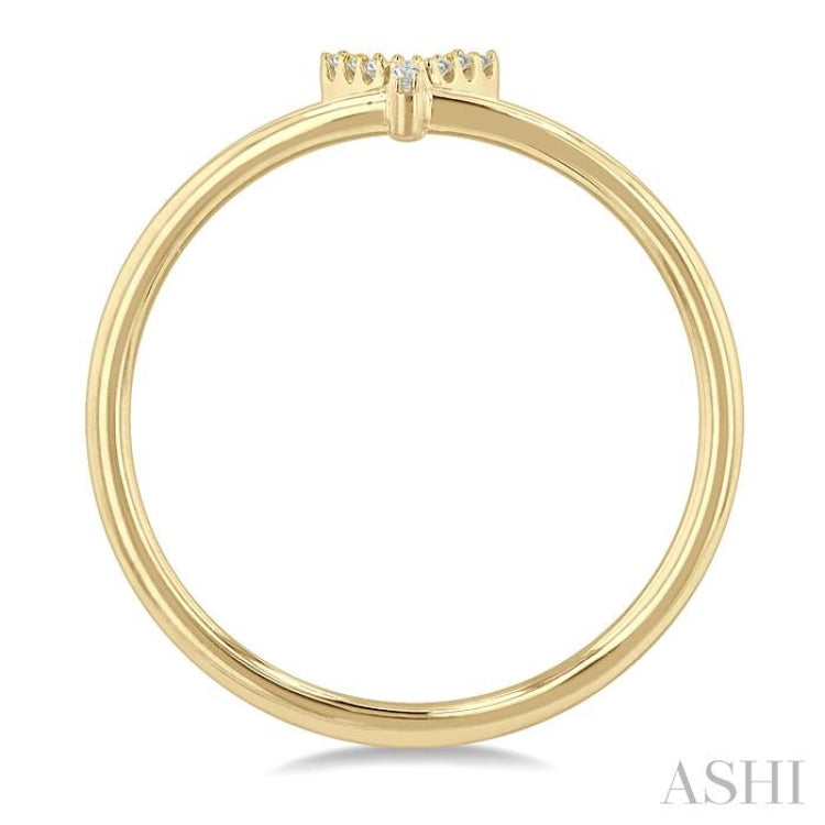 1/20 Ctw Initial 'Y' Round Cut Diamond Fashion Ring in 10K Yellow Gold