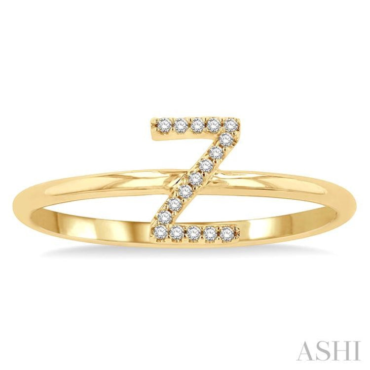 1/20 Ctw Initial 'Z' Round Cut Diamond Fashion Ring in 10K Yellow Gold