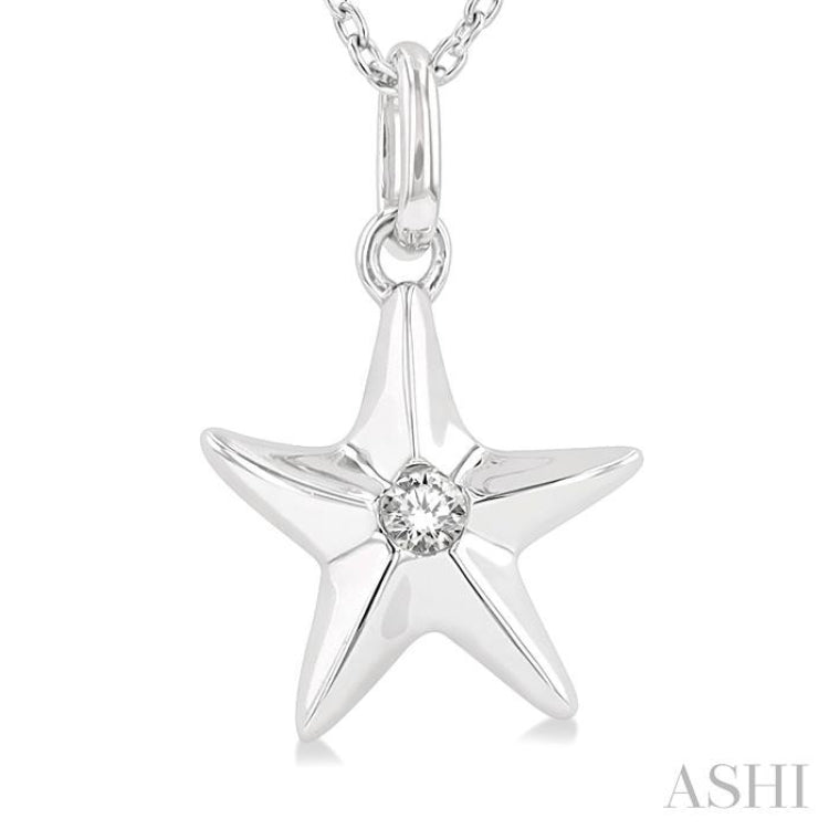 1/50 Ctw Starfish Petite Round Cut Diamond Fashion Pendant With Chain in 10K White Gold