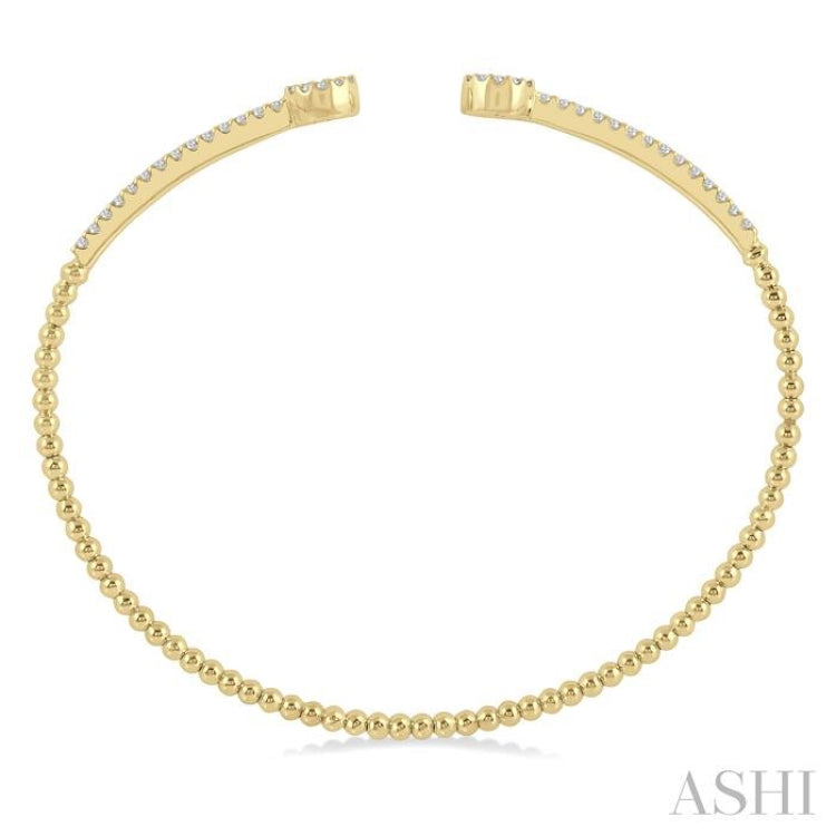 1/2 Ctw Circular Shape Open End Round Cut Diamond Stackable Cuff Bangle in 14K Yellow Gold