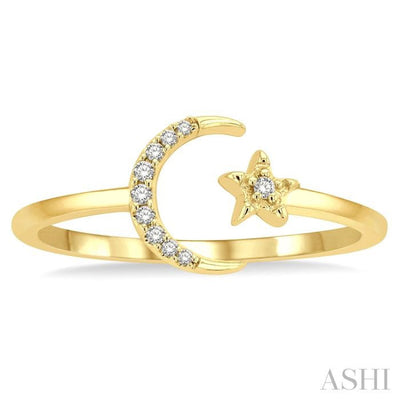 1/20 ctw Petite Crescent and Star Round Cut Diamond Stackable FAshion Ring in 10K Yellow Gold