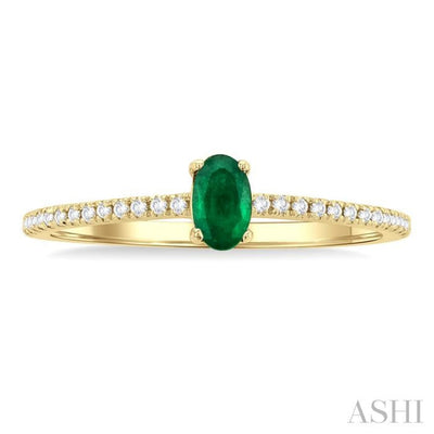 1/10 ctw Petite 5X3MM Oval Cut Emerald and Round Cut Diamond Precious Fashion Ring in 10K Yellow Gold