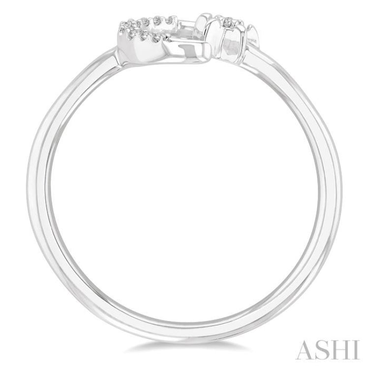 1/20 ctw Petite Crescent and Star Round Cut Diamond Stackable FAshion Ring in 10K White Gold