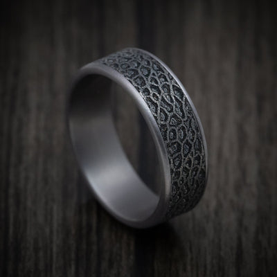 Tantalum and Black Titanium Coral Design Pattern Ring