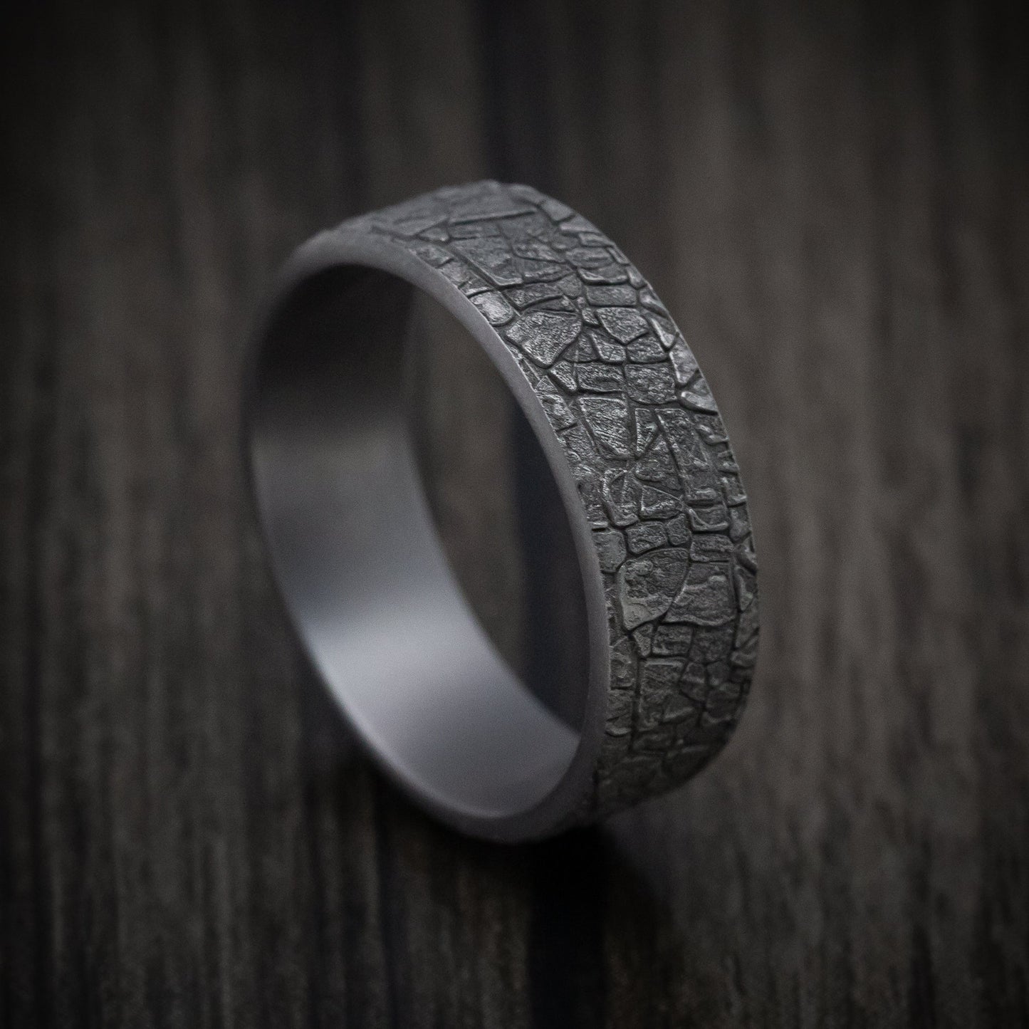 Tantalum Mountain Rock Pattern Ring