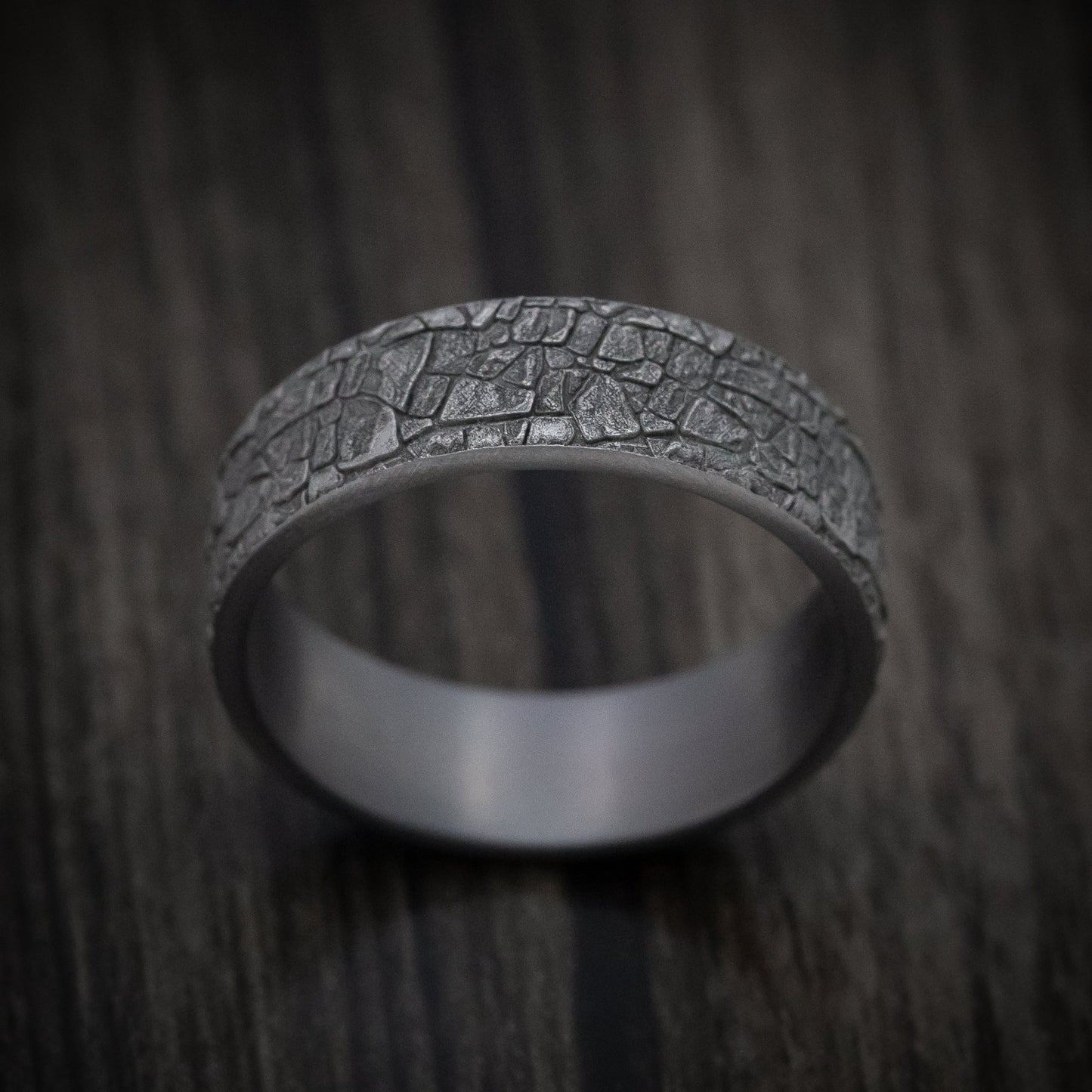 Tantalum Mountain Rock Pattern Ring